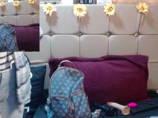 peach-moore webcam model