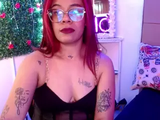 peach-moore's Live Sex Cam Show