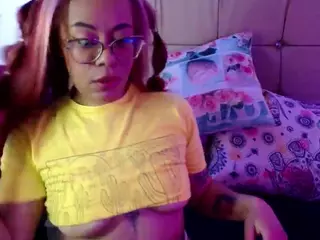 peach-moore's Live Sex Cam Show