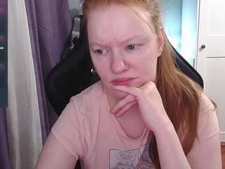 ladyinari Live Webcam on CamSoda
