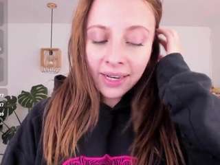 celestee1 from CamSoda is Freechat