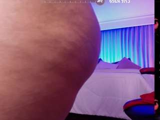 arianna-smith Live Webcam on CamSoda