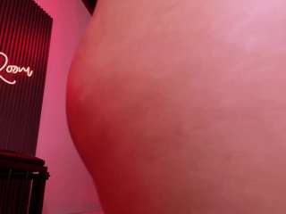  arianna-smith chat room
