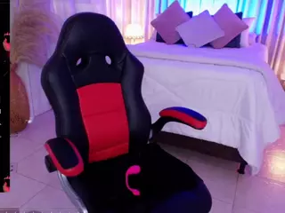 Mistress Ary's Live Sex Cam Show