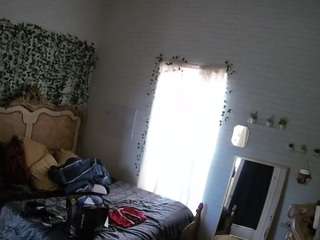 voyeurcam hornyhostel 03