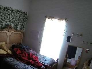 voyeurcam-hornyhostel-03