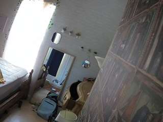 voyeurcam-hornyhostel-03