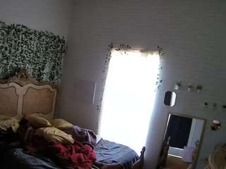 voyeurcam hornyhostel 03