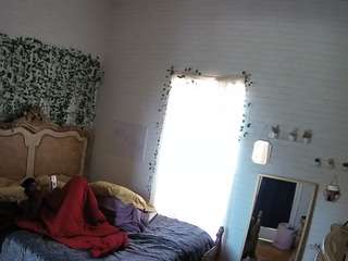 voyeurcam-hornyhostel-03