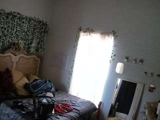 voyeurcam-hornyhostel-03