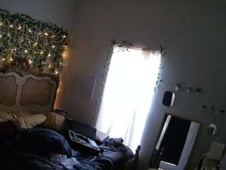 voyeurcam-hornyhostel-03