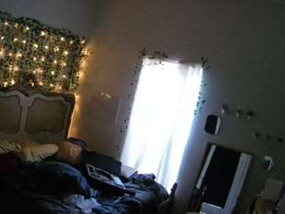 voyeurcam-hornyhostel-03