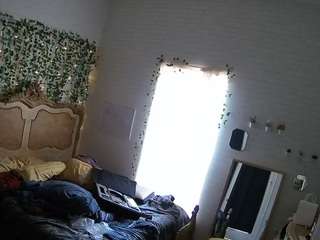 voyeurcam-hornyhostel-03