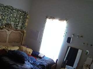 voyeurcam-hornyhostel-03