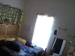 voyeurcam-hornyhostel-03