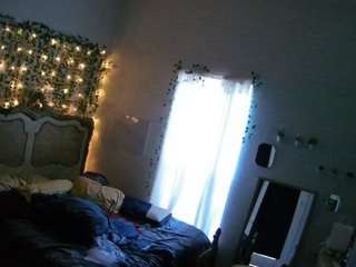 voyeurcam-hornyhostel-03