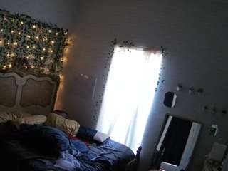 voyeurcam-hornyhostel-03