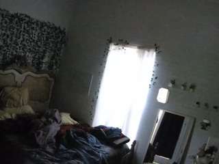 voyeurcam-hornyhostel-03