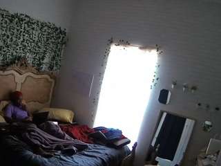 voyeurcam-hornyhostel-03