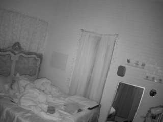 voyeurcam-hornyhostel-03