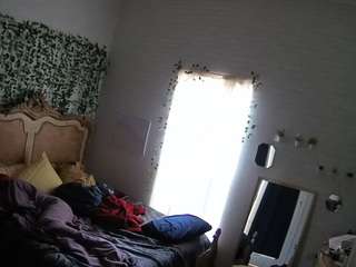 voyeurcam-hornyhostel-03