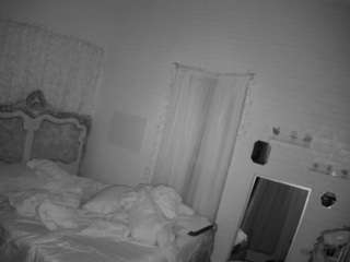 voyeurcam-hornyhostel-03