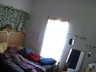 voyeurcam-hornyhostel-03