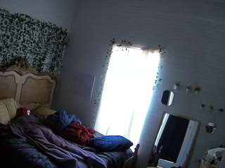 voyeurcam-hornyhostel-03