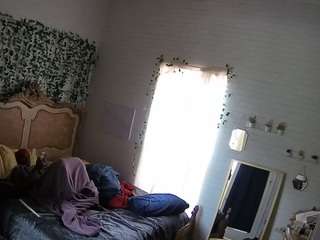voyeurcam-hornyhostel-03