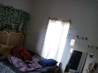 voyeurcam-hornyhostel-03