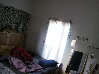 voyeurcam-hornyhostel-03