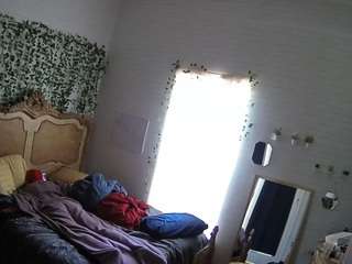 voyeurcam-hornyhostel-03