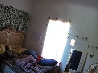 voyeurcam-hornyhostel-03
