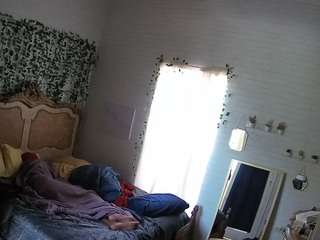 voyeurcam-hornyhostel-03