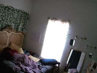 voyeurcam-hornyhostel-03