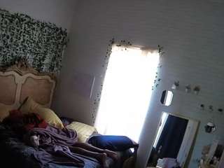 voyeurcam-hornyhostel-03