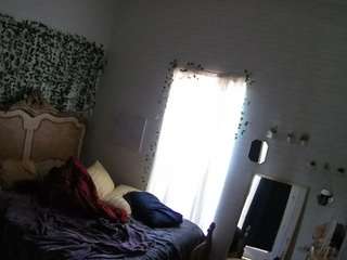 voyeurcam-hornyhostel-03