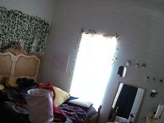 voyeurcam-hornyhostel-03