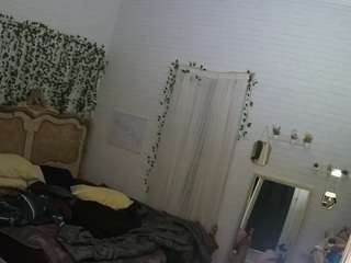 voyeurcam-hornyhostel-03
