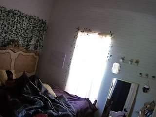 voyeurcam-hornyhostel-03