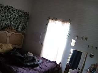 voyeurcam-hornyhostel-03