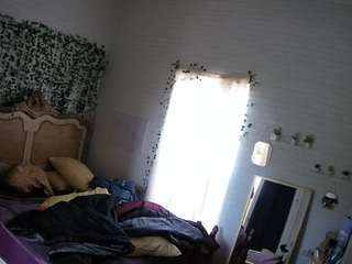 voyeurcam-hornyhostel-03