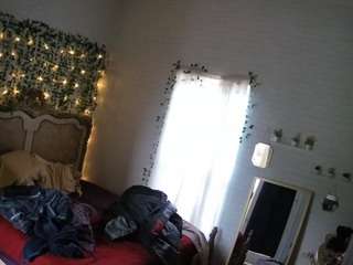 voyeurcam-hornyhostel-03