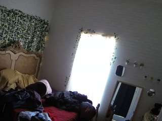 voyeurcam hornyhostel 03