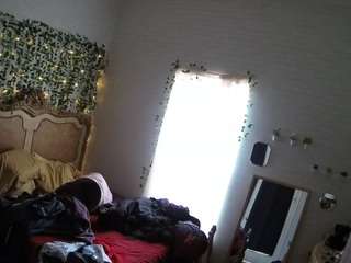 voyeurcam hornyhostel 03