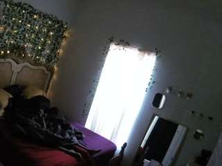 voyeurcam-hornyhostel-03