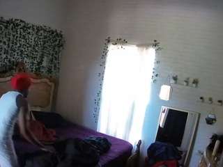 voyeurcam-hornyhostel-03
