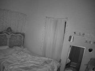  voyeurcam-hornyhostel-03 chat room