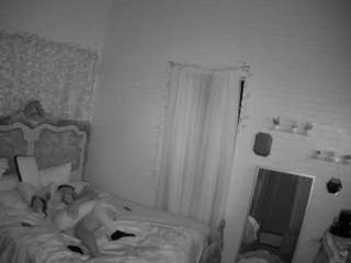 voyeurcam-hornyhostel-03