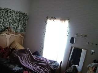 voyeurcam hornyhostel 03